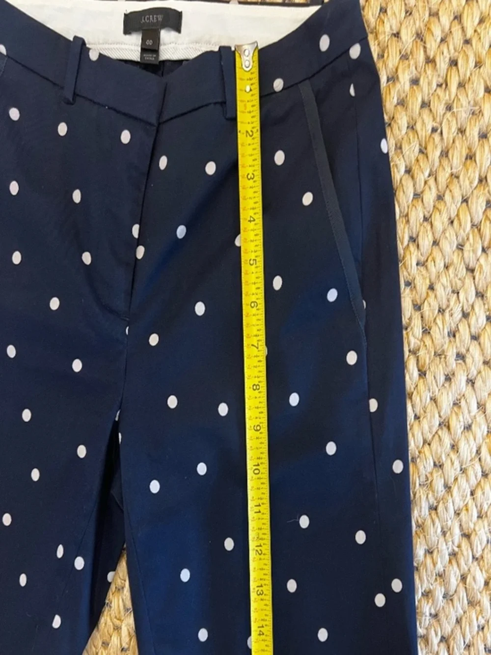 J. Crew Navy with White Polka Dot Walking Shorts Sz 00 Classic Summer, preppy
